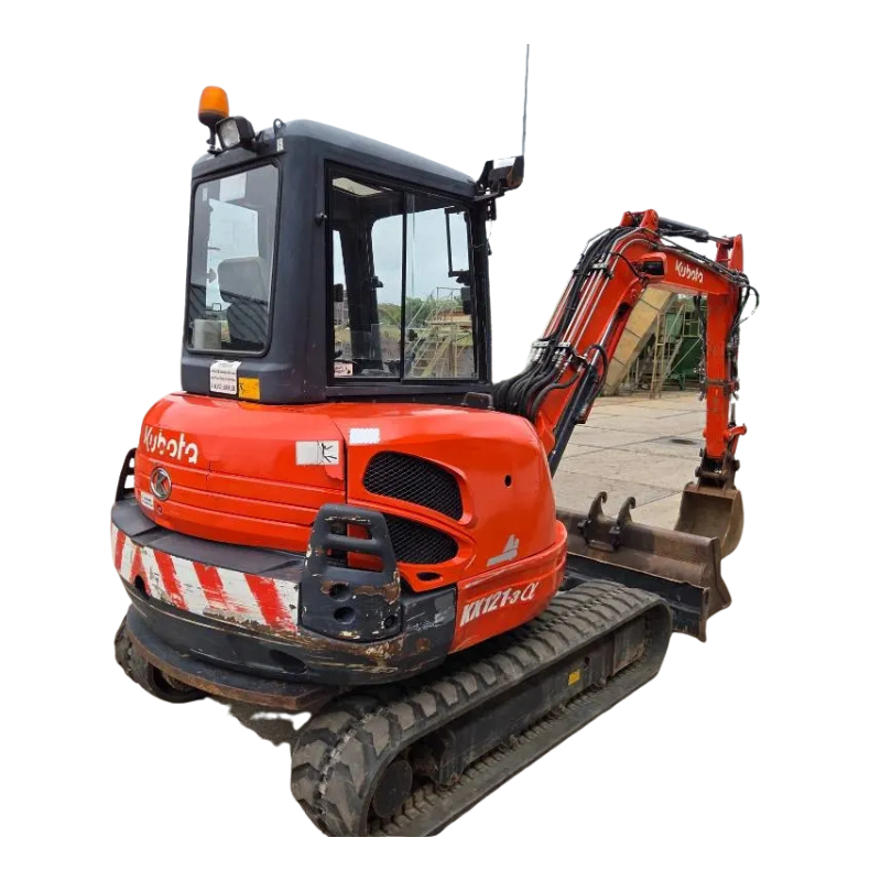 Mini-pelle Kubota KX121-3 A avec attache hydraulique et 2 godets – Image 2